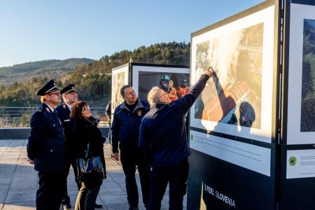 PVZ OTVORTEV RAZSTAVE CZ ŽIVLJENJA REŠUJEMO SKUPAJ 19.3.2025 - Valter Leban-3530
